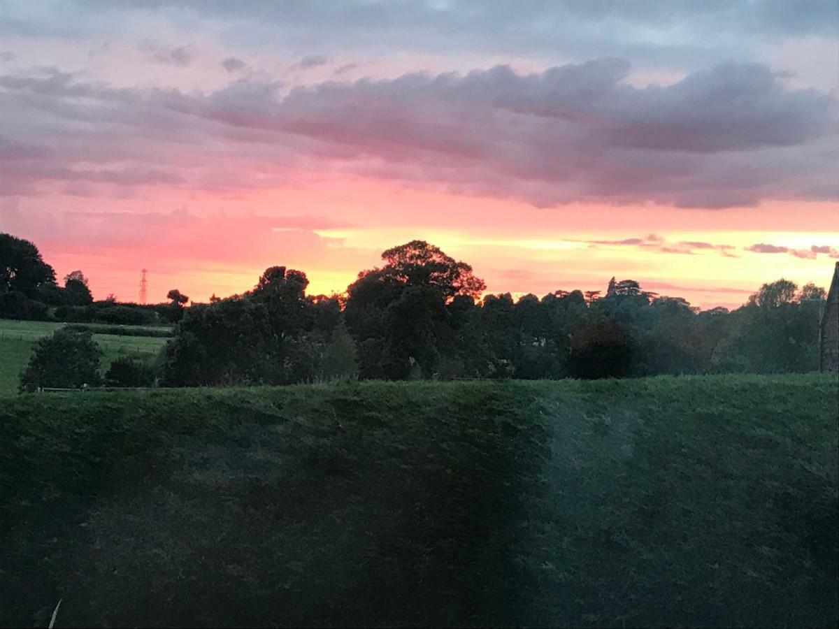 Weatherhead Farm Shepherds Hut Buckingham Exterior foto